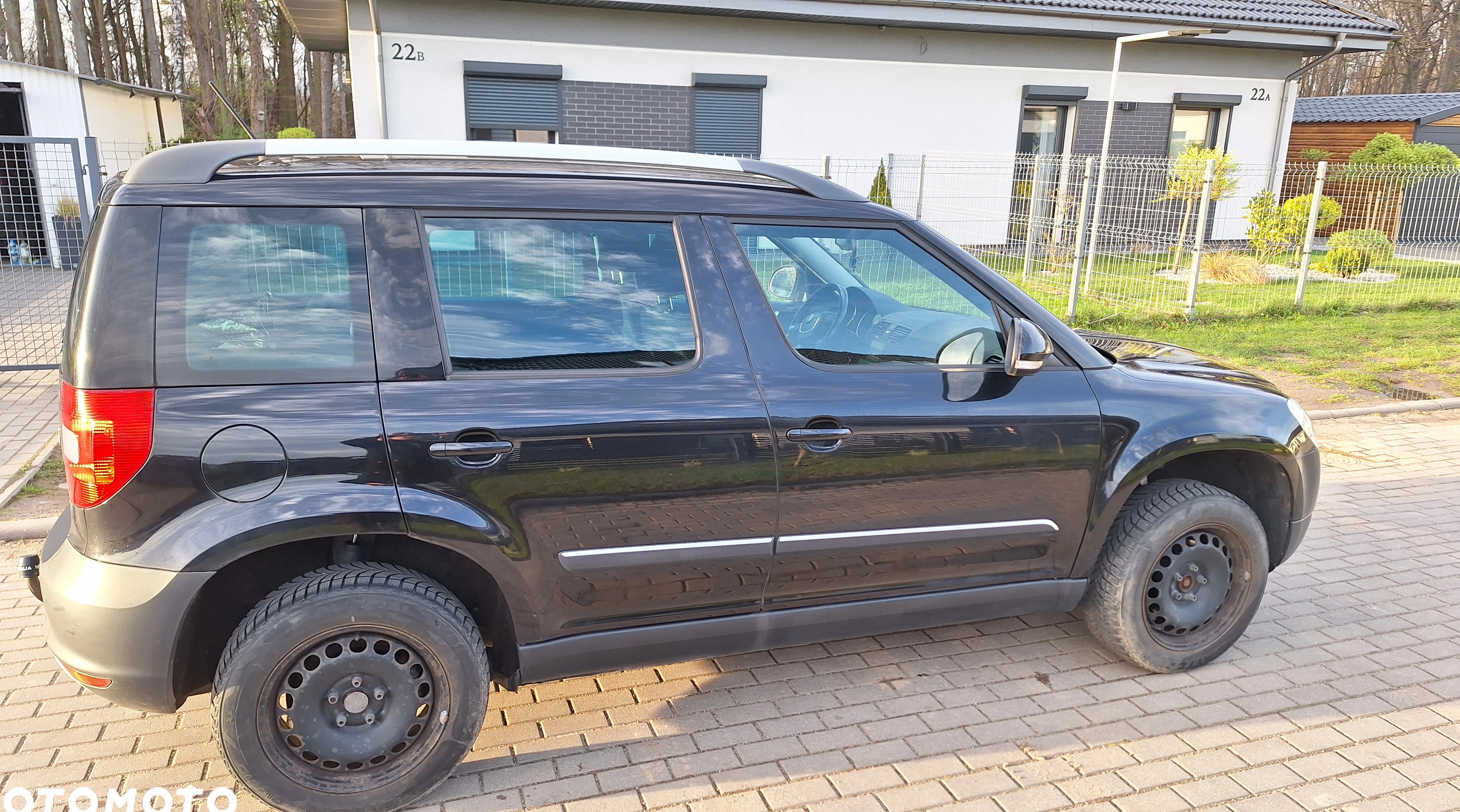 Skoda Yeti cena 28500 przebieg: 259500, rok produkcji 2012 z Słupsk małe 137